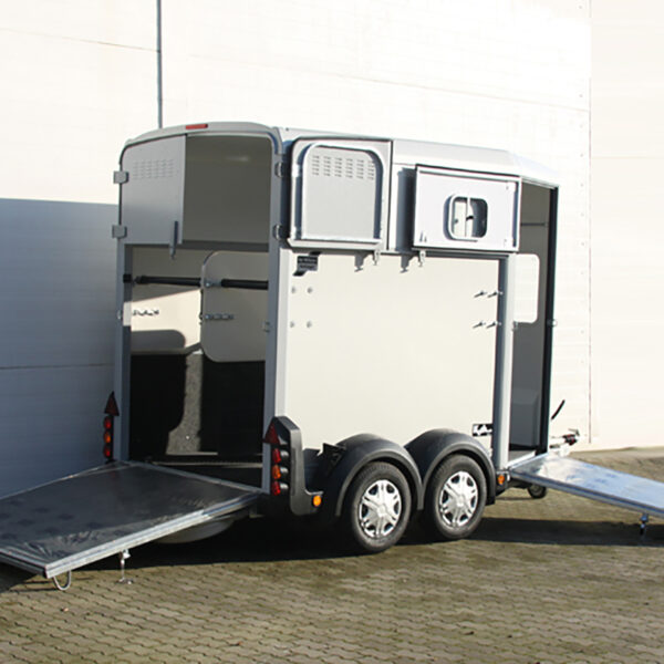 Ifor Williams Pferdeanhänger HB506|Frontausstieg