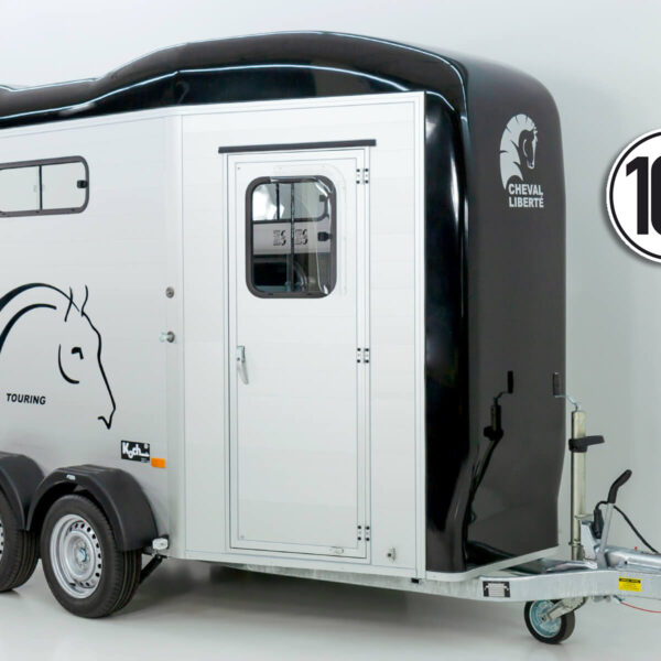 Cheval Liberte Pferdeanhänger Touring Jumping|Pullman-Fahrwerk|Sattelkammer|schwarz