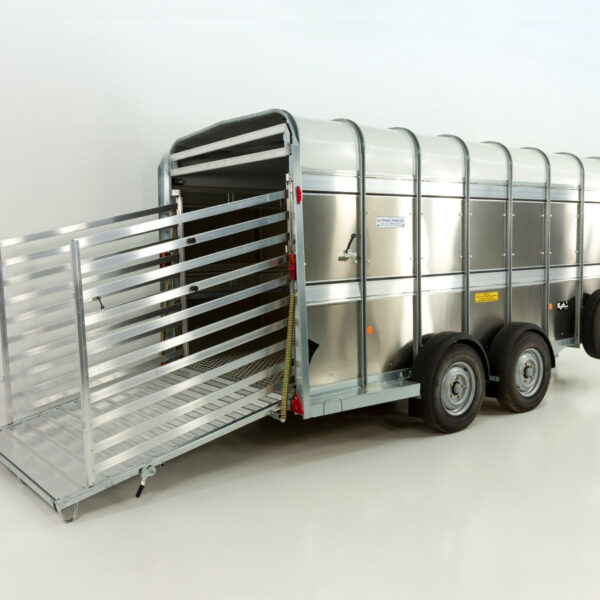 Ifor Williams TA510 Viehanhänger 14x6 – 3,5t 178x434x183cm